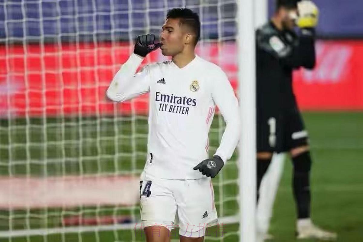 米亚托维奇:卡塞米罗不在时 皇马没人能替代他 米亚托维奇:卡塞米罗不在时 皇马没人能替代他