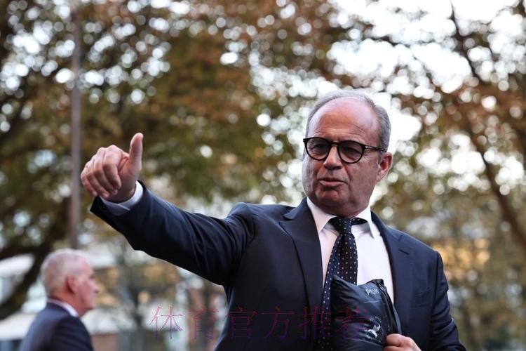 记者：皇马已谈妥了前里尔总监坎波斯的合同